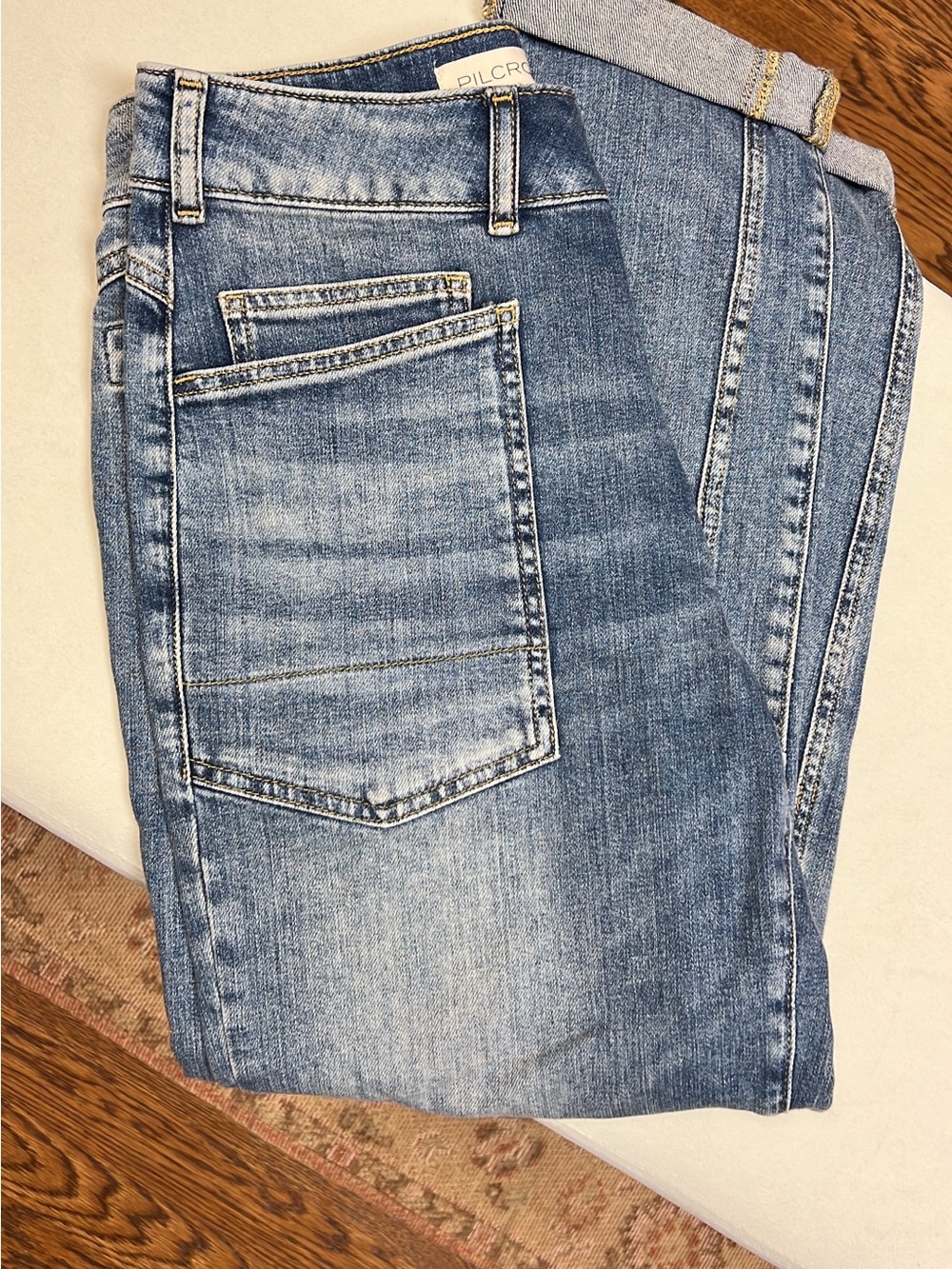 Pilcro Mid Rise Relaxed Jean - Picture 5 of 5